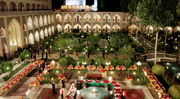 Bimeh Iran's Hotel Abbasi, First Hotel in the world
